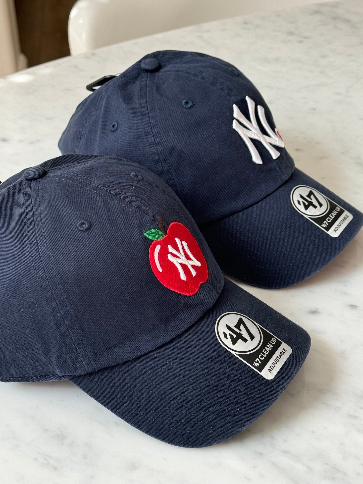 47BRAND NEW YORK YANKEES NAVY BIG APPLE 47 CLEAN UP
