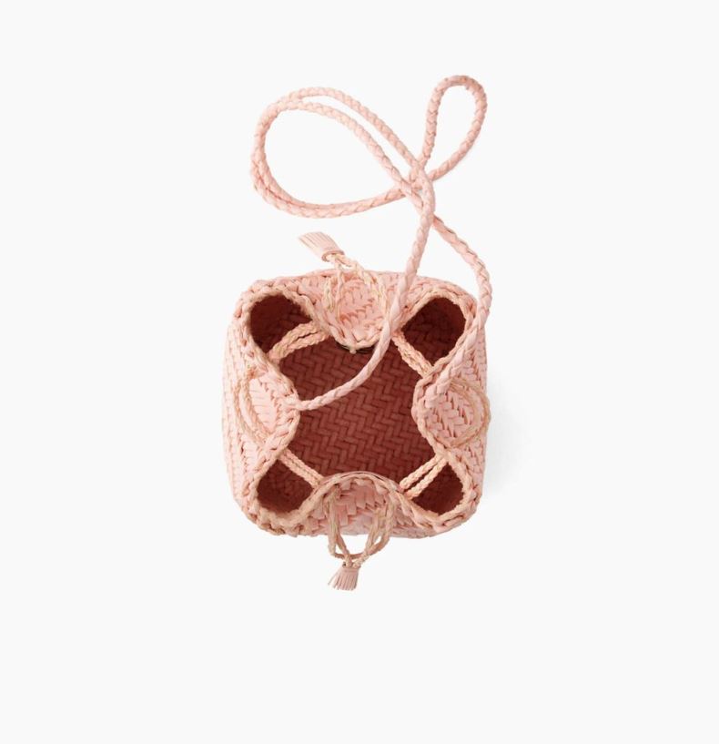 POM POM Pastel Pink-Dragon Diffusion
