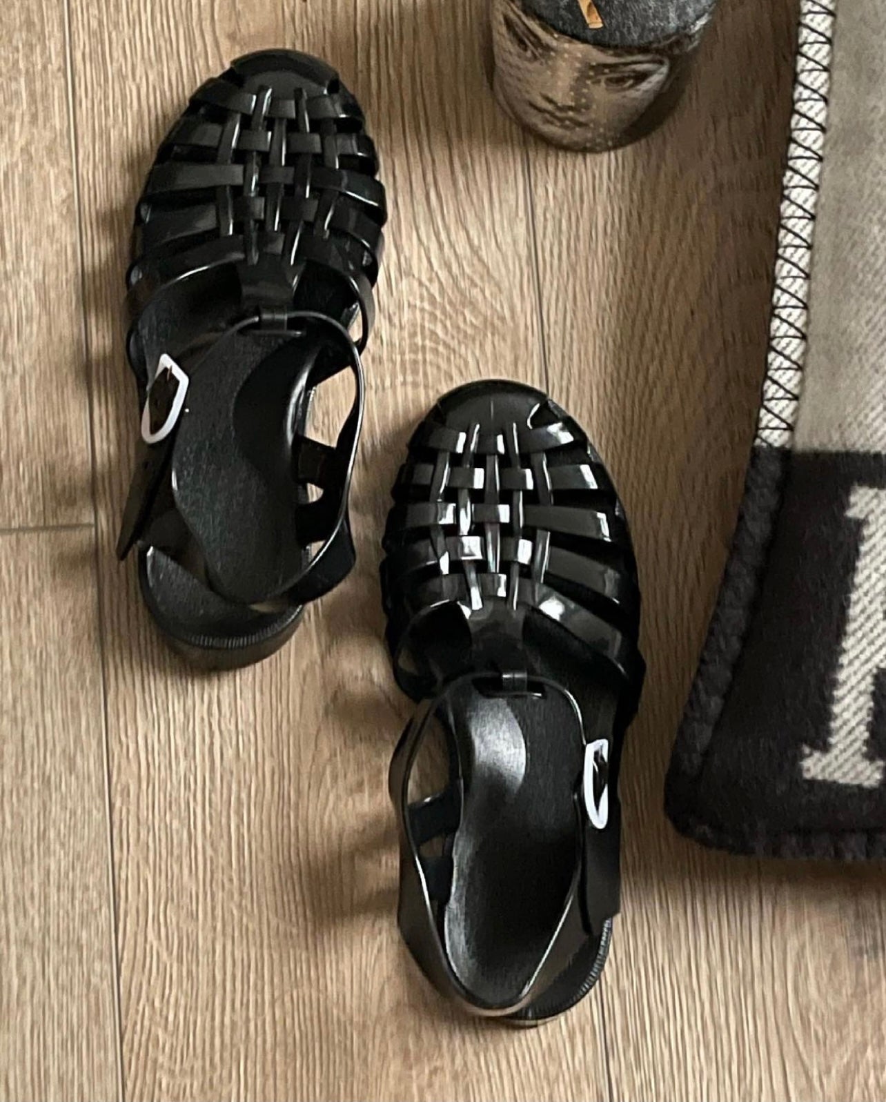 MEDUSE SUN SANDAL BLACK